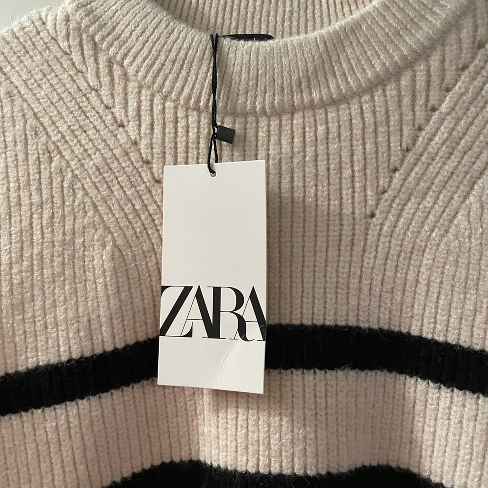 Zara sweater - Picture 3 of 4